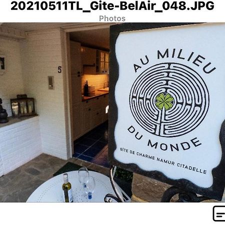 Gite De Charme Au Milieu Du Monde Намюр Екстериор снимка